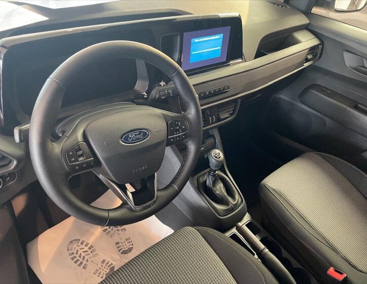 Ford Transit Courier Ostatní 998,0 92 kw