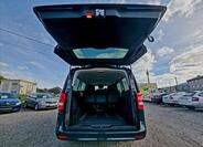 Mercedes-Benz Vito 18