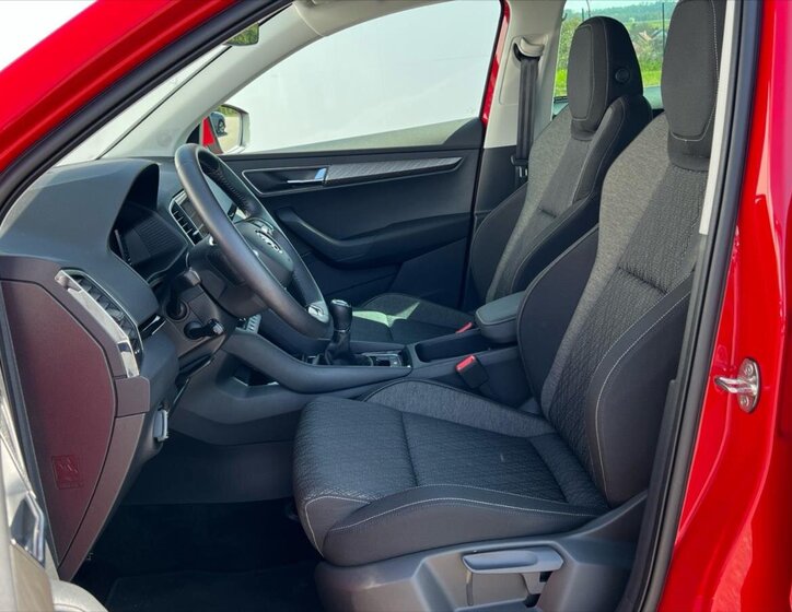 Škoda Karoq SUV / Terénní 1,5 l 110 kw