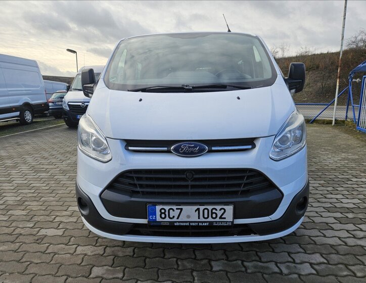 Ford Transit Custom 2