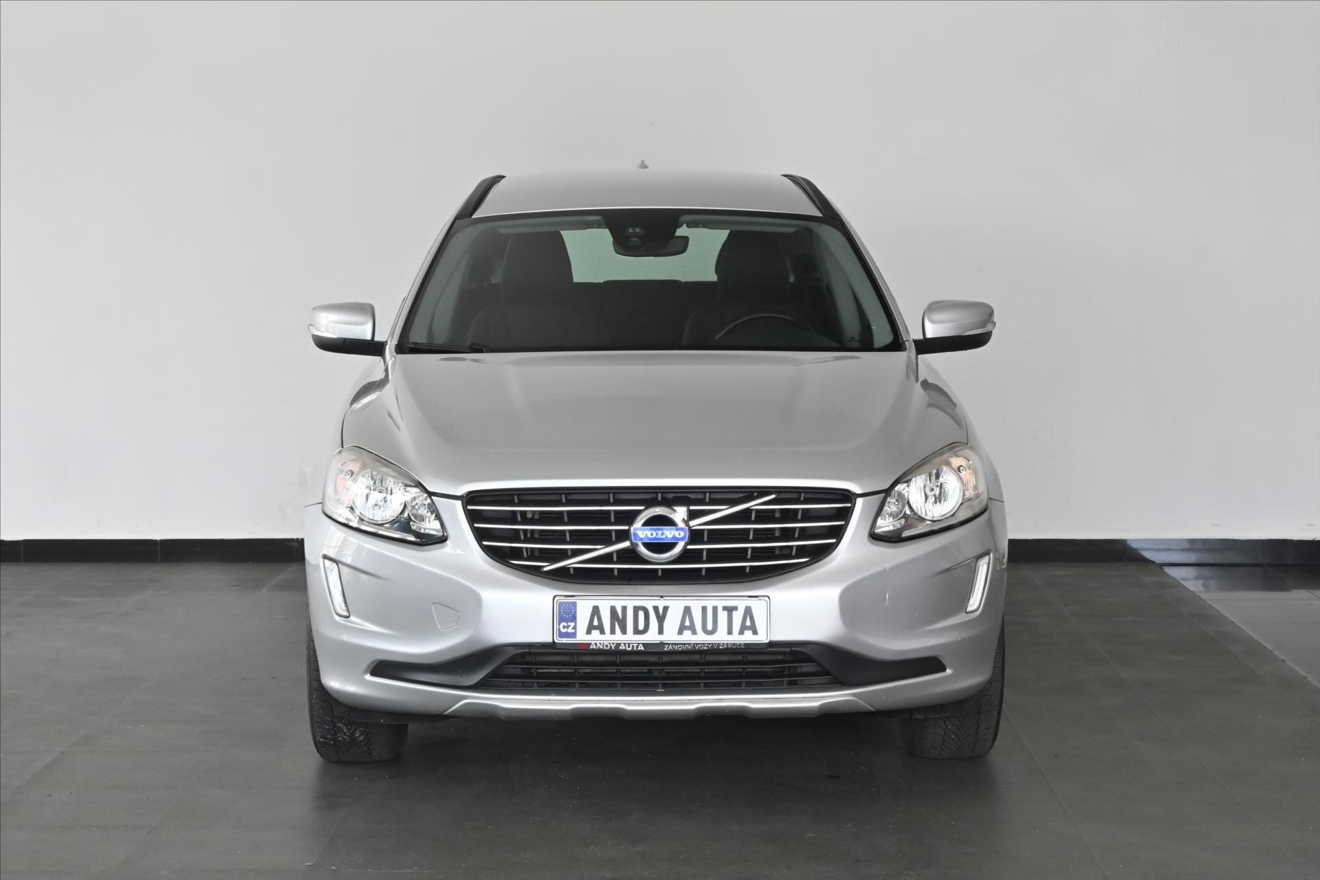Volvo XC60 SUV 2,4 l 133 kw