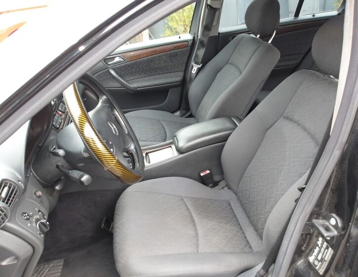 Mercedes-Benz Třídy C Kombi 2,1 l 105 kw