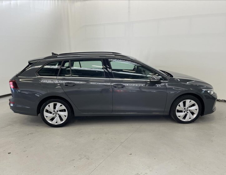 Volkswagen Golf Kombi 1,5 l 110 kw