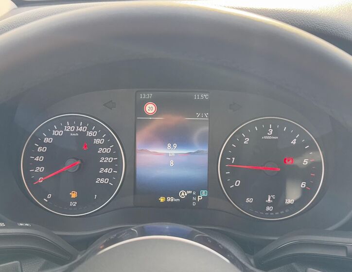 Mercedes-Benz Vito 11