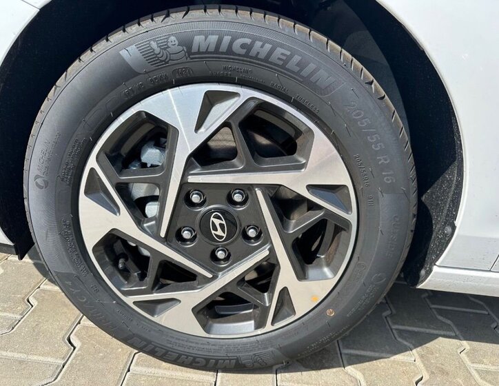 Hyundai i30 Kombi 1,5 l 103 kw