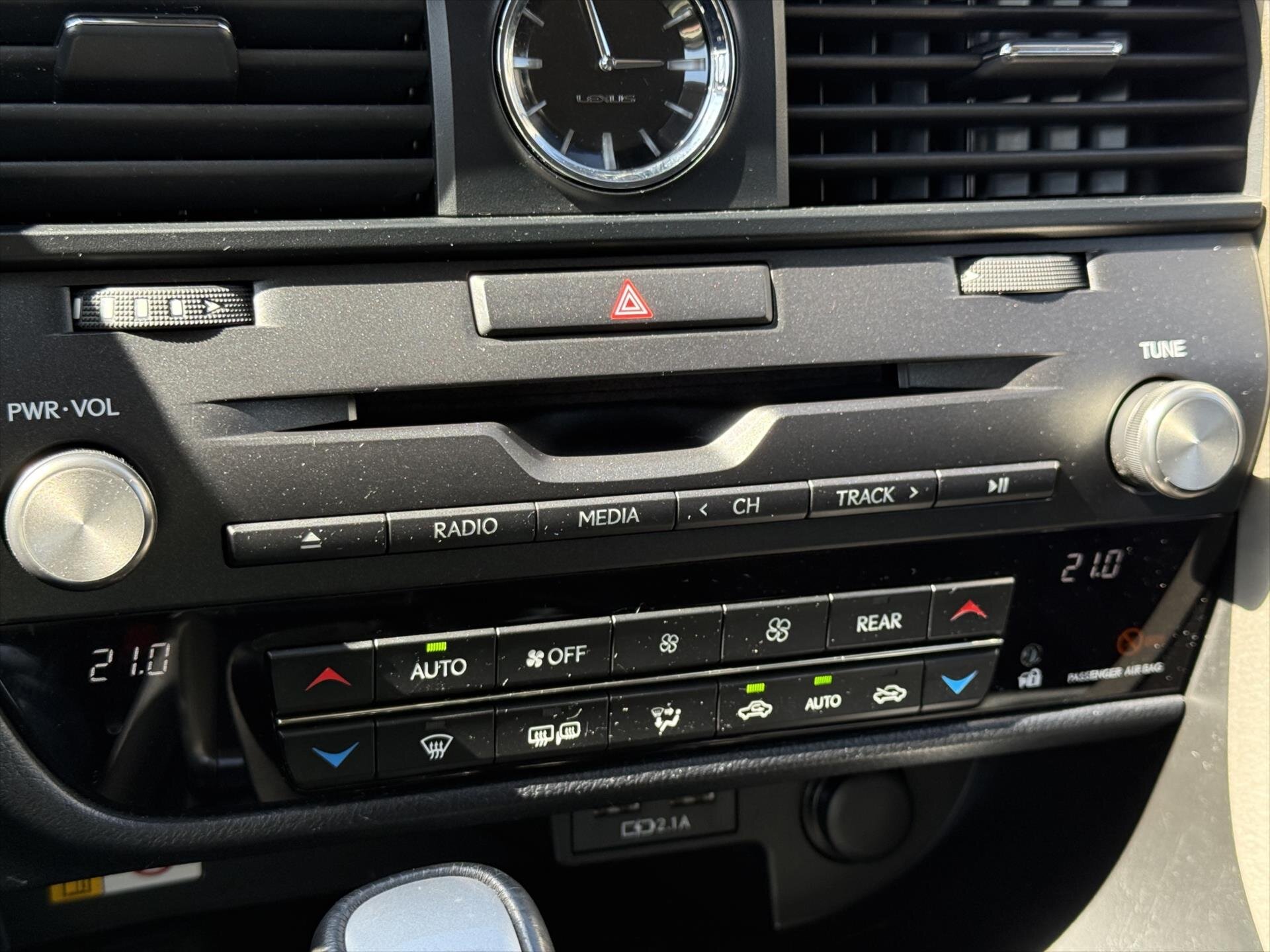 Lexus RX 450h L SUV / Terénní 3,5 l 193 kw
