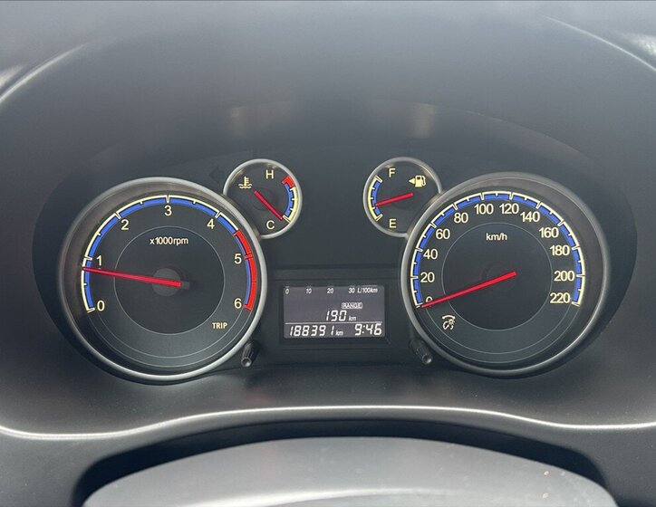 Suzuki SX4 Hatchback 2,0 l 99 kw