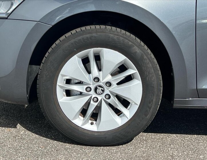 Škoda Octavia Kombi 1,5 l 110 kw