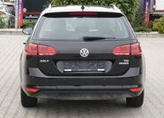 Volkswagen Golf 9