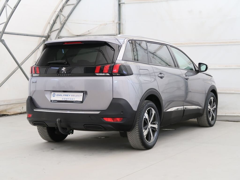 Peugeot 5008 SUV / Terénní 1,2 l 96 kw