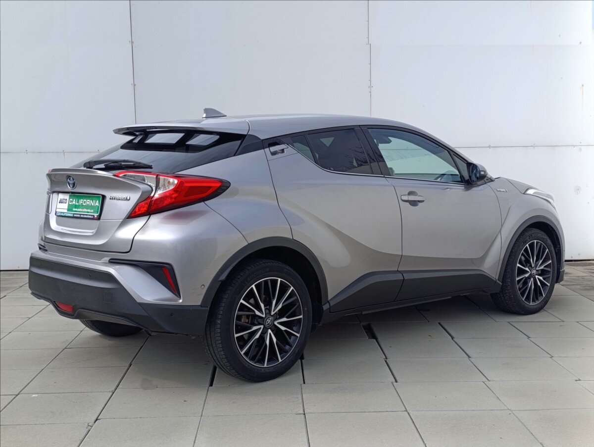 Toyota C-HR Hatchback 1,8 l 72 kw