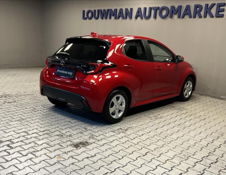 Toyota Yaris Hatchback 1,5 l 68 kw