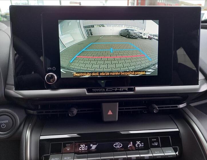 Toyota C-HR 13