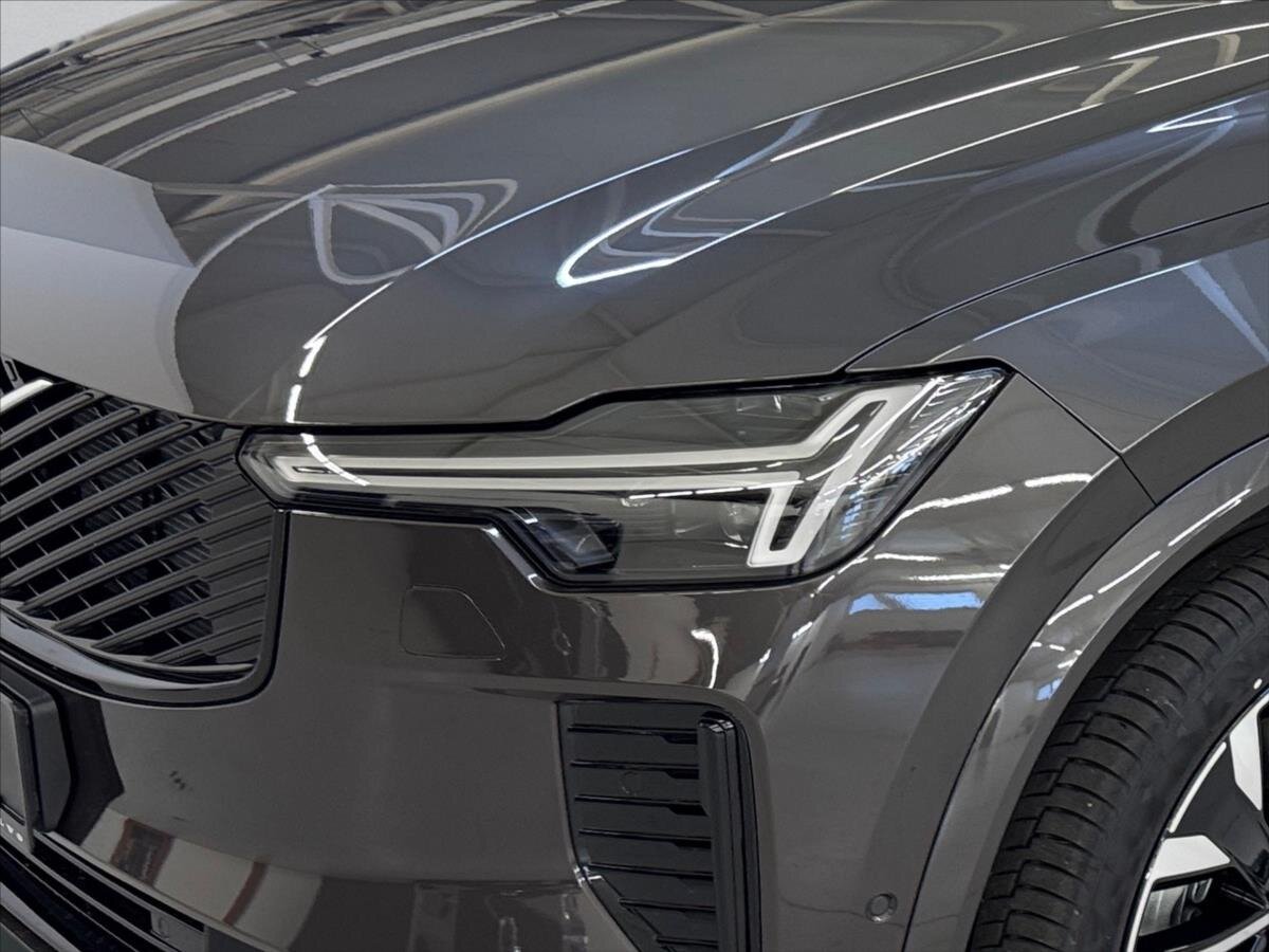 Volvo XC90 SUV 2,0 l 184 kw