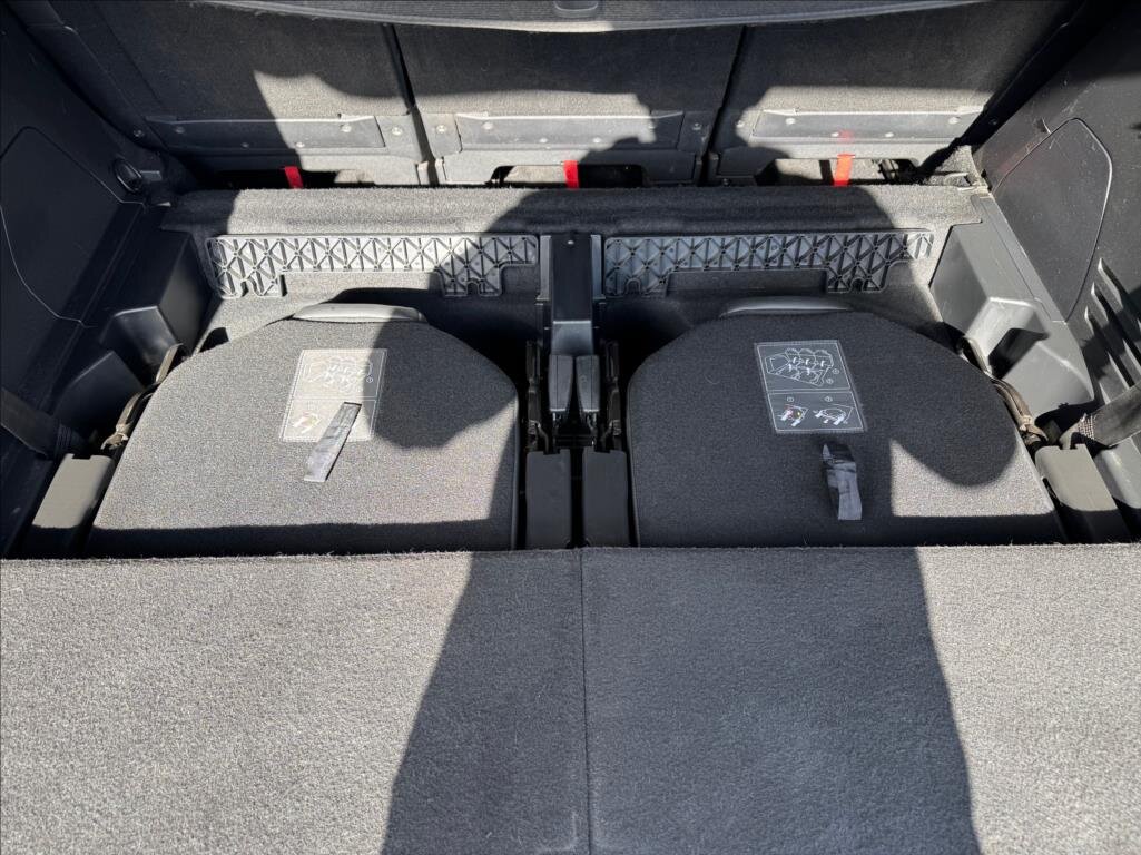 Peugeot 5008 SUV / Terénní 2,0 l 110 kw