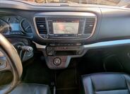 Peugeot Traveller 12