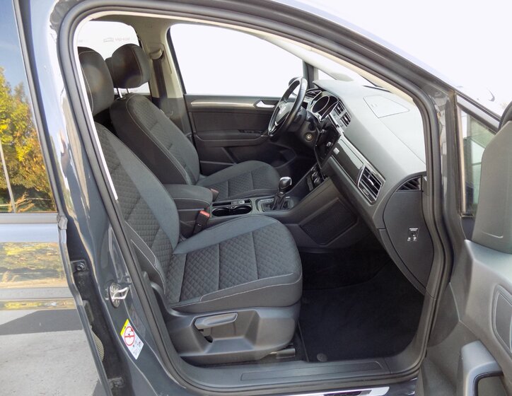 Volkswagen Touran 14
