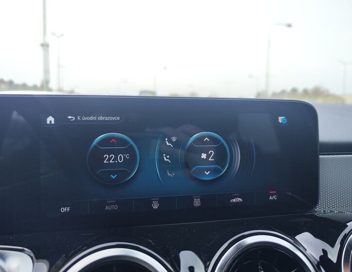 Mercedes-Benz GLB SUV / Terénní 2,0 l 110 kw