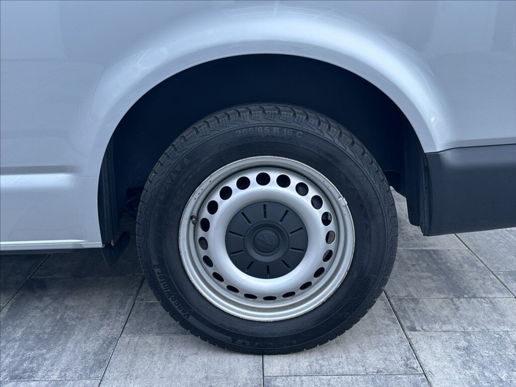 Volkswagen Transporter Skříň 2,0 l 110 kw