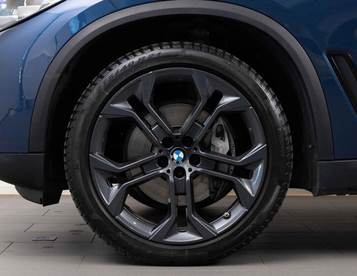 BMW X5 SUV / Terénní 3,0 l 210 kw