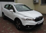 Suzuki S-Cross Hatchback 998,0 82 kw