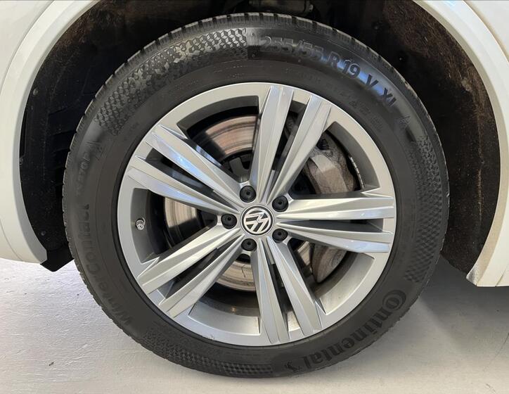 Volkswagen Touareg 34