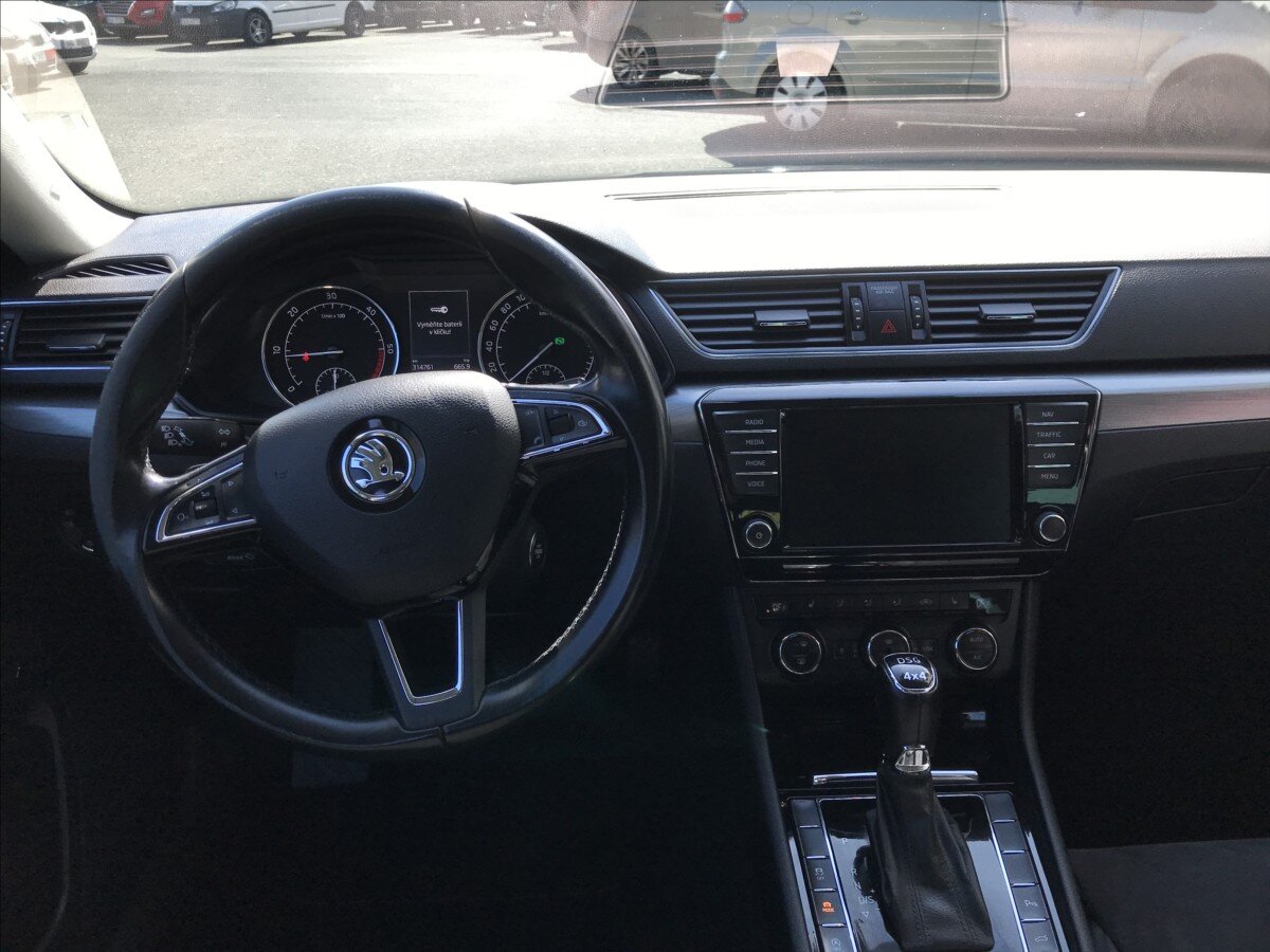 Škoda Superb Kombi 2,0 l 140 kw