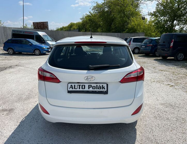 Hyundai i30 14