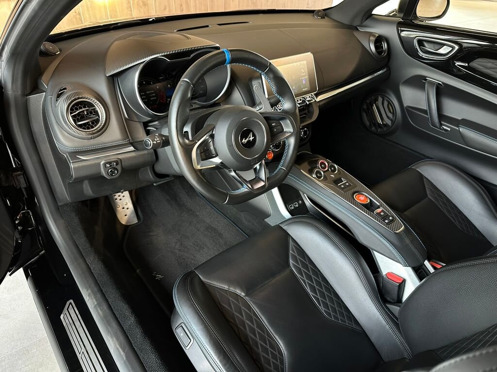 Ostatní Ostatní Kupé 1,8 l 185 kw