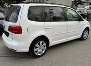 Volkswagen Touran MPV 1,6 l 77 kw