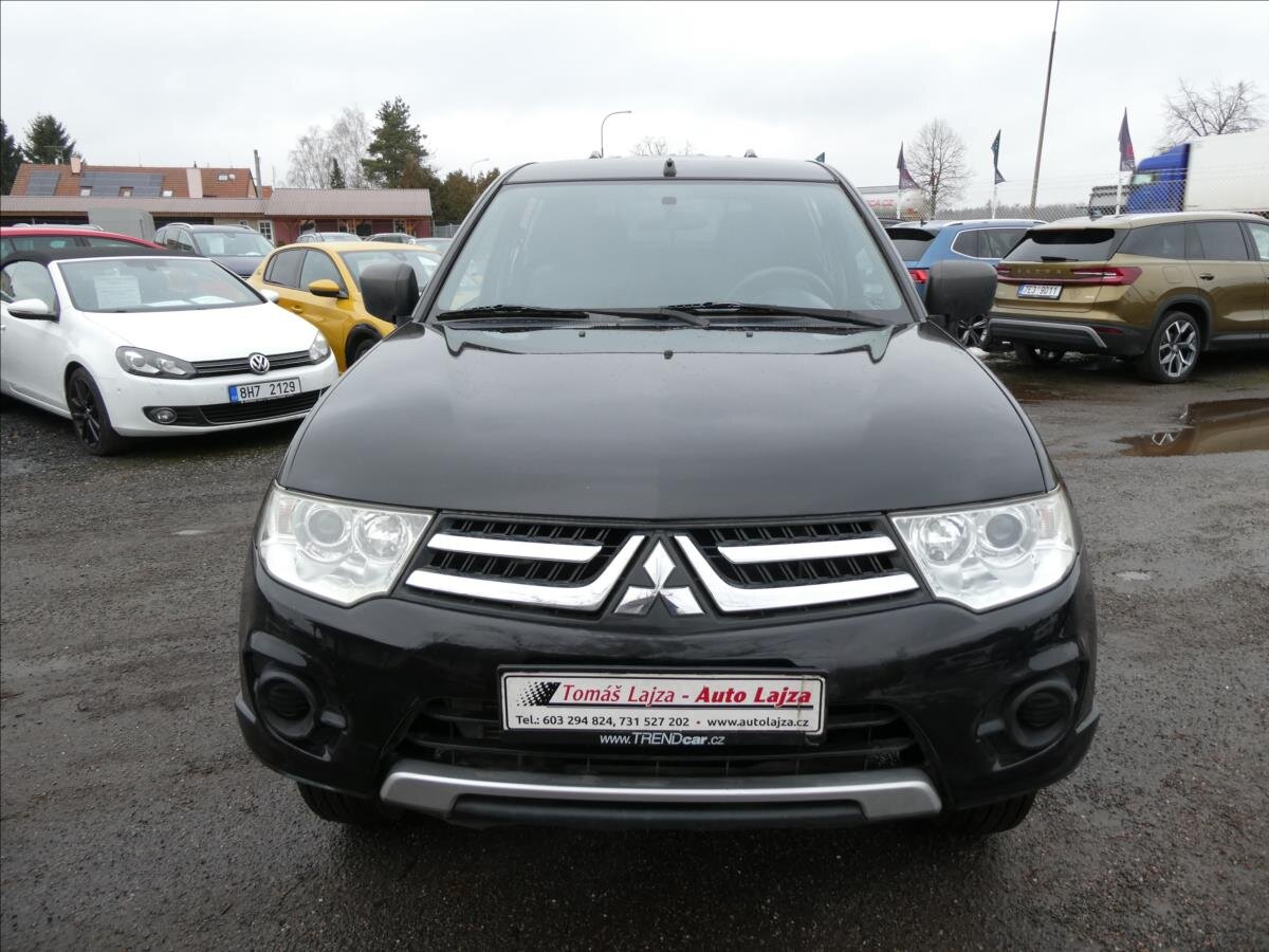 Mitsubishi L200