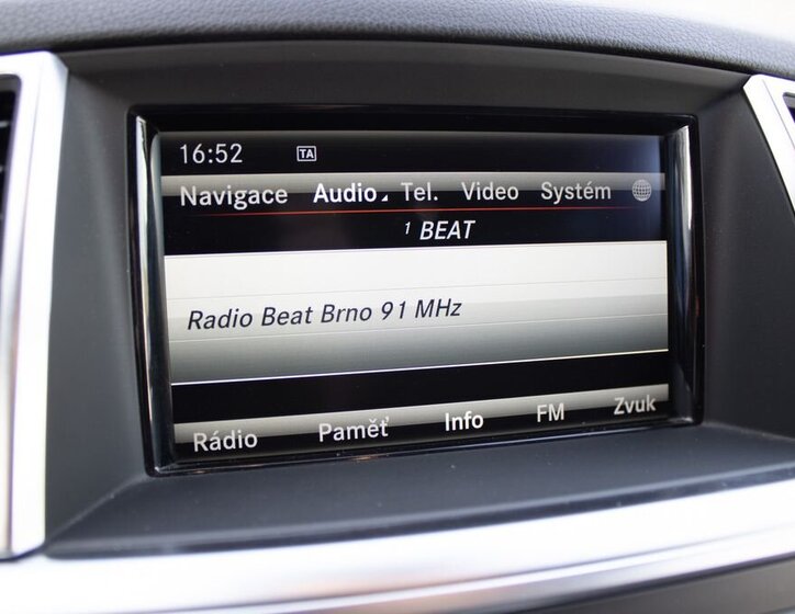 Mercedes-Benz Třídy M SUV / Terénní 3,5 l 225 kw