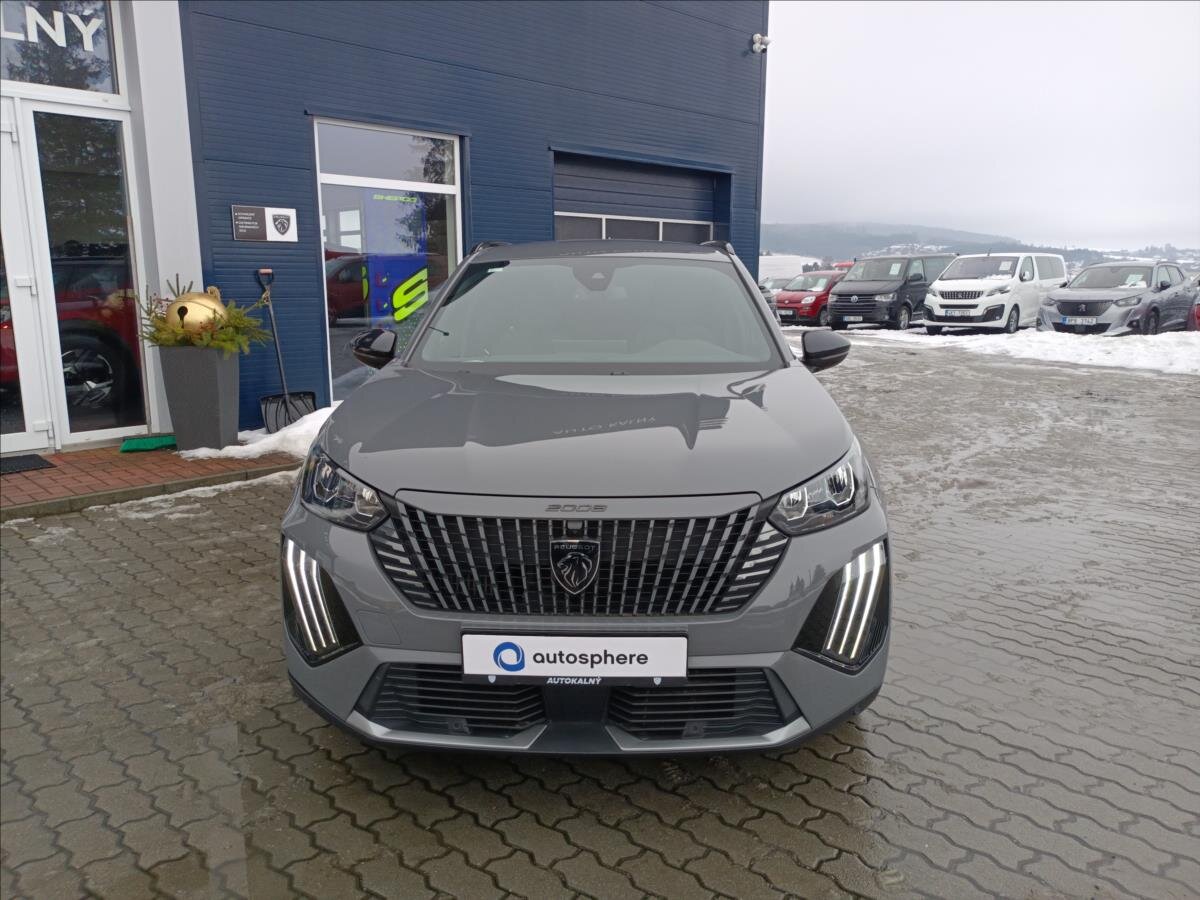 Peugeot 2008 SUV 1,2 l 96 kw