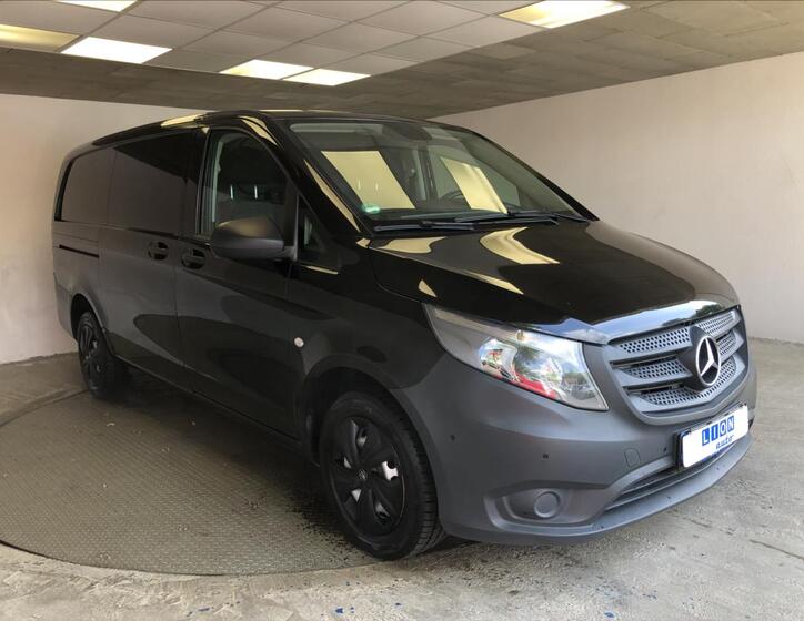 Mercedes-Benz Vito 1