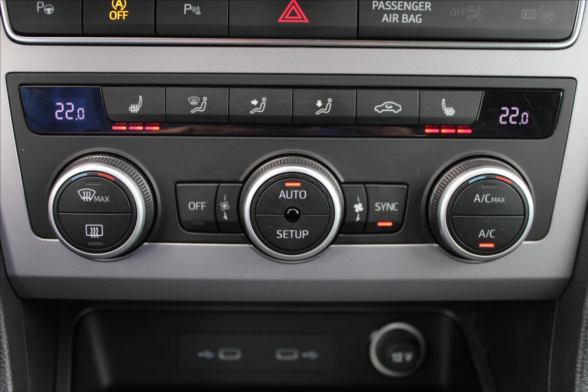 Seat Ateca SUV / Terénní 2,0 l 110 kw