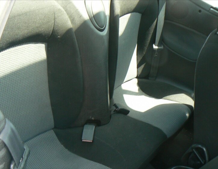 Peugeot 206 Kabriolet 1,6 l 80 kw