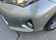 Toyota Auris Kombi 1,6 l 98 kw