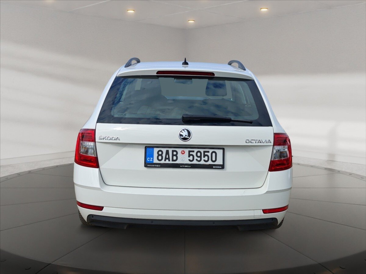 Škoda Octavia Kombi 2,0 l 110 kw