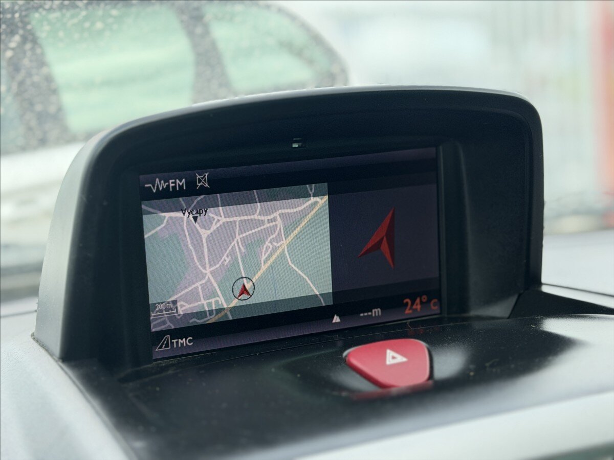 Peugeot Expert MPV 2,0 l 120 kw