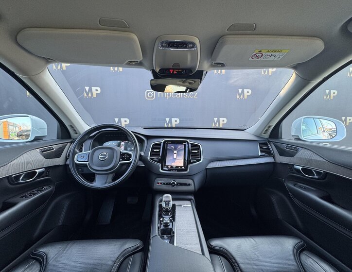 Volvo XC90 SUV / Terénní 2,0 l 173 kw
