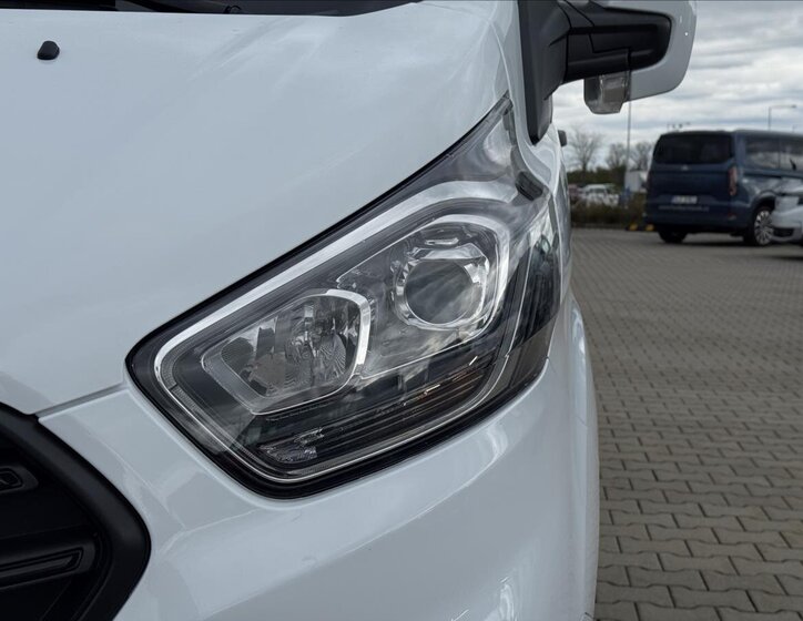 Ford Transit Custom Skříň 2,0 l 77 kw