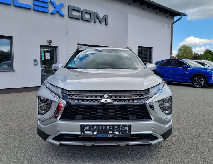 Mitsubishi Ostatní 8