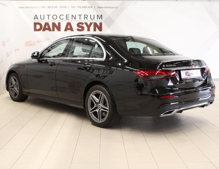 Mercedes-Benz Třídy E 6