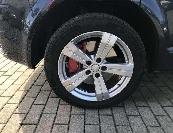 Volkswagen Multivan Kombi 2,0 l 132 kw