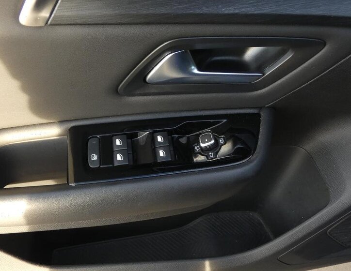 Citroën C5 X Liftback 1,6 l 133 kw