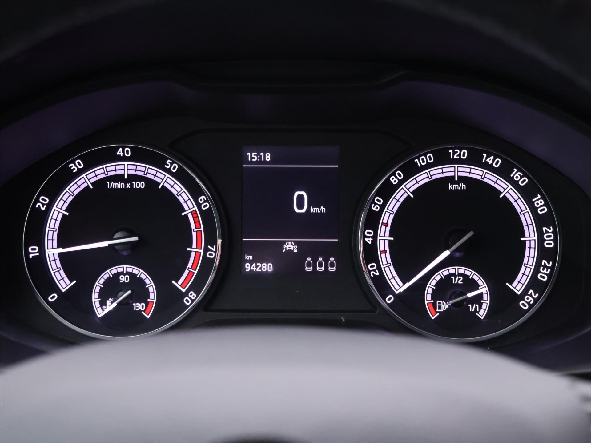 Škoda Karoq SUV / Terénní 999,0 85 kw