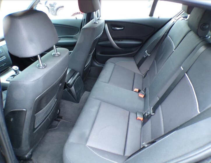 BMW Řada 1 Kombi 2,0 l 100 kw