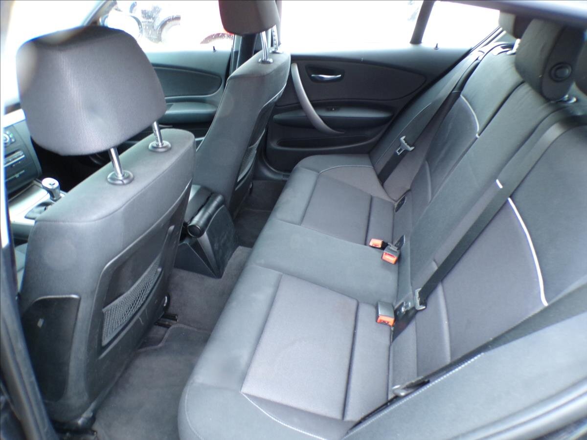 BMW Řada 1 Kombi 2,0 l 100 kw