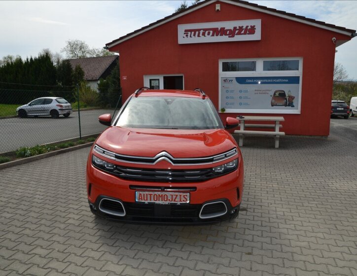 Citroën C5 Aircross SUV / Terénní 1,6 l 133 kw