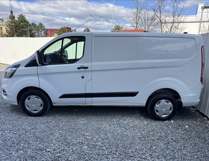 Ford Transit Custom Skříň 2,0 l 77 kw